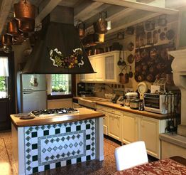 Laccatura cucina in stile country